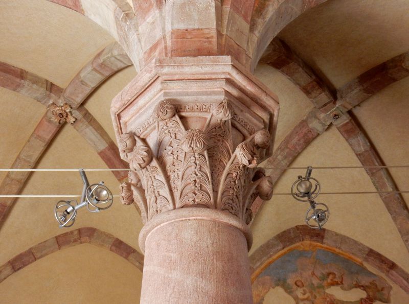 Arch and Column Construction